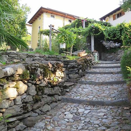 Da Erminia Bed & Breakfast Verdabbio ภายนอก รูปภาพ