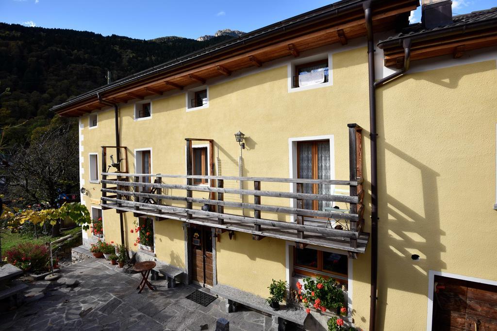 Da Erminia Bed & Breakfast Verdabbio ภายนอก รูปภาพ