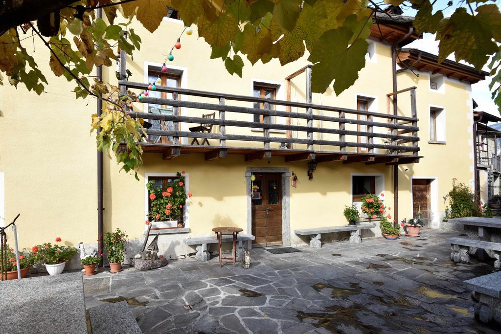 Da Erminia Bed & Breakfast Verdabbio ภายนอก รูปภาพ