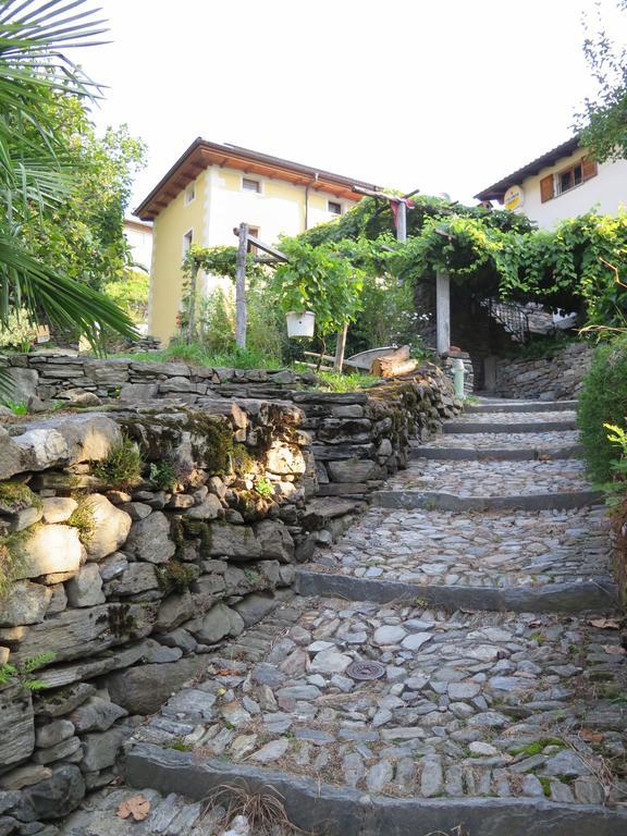 Da Erminia Bed & Breakfast Verdabbio ภายนอก รูปภาพ